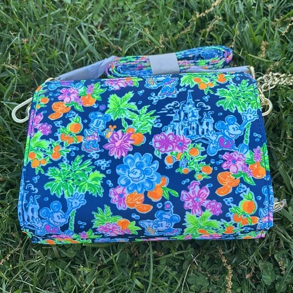 NWT Lilly Pulitzer x Disney Parks Collection Marsten Crossbody Bag - Picture 11 of 15